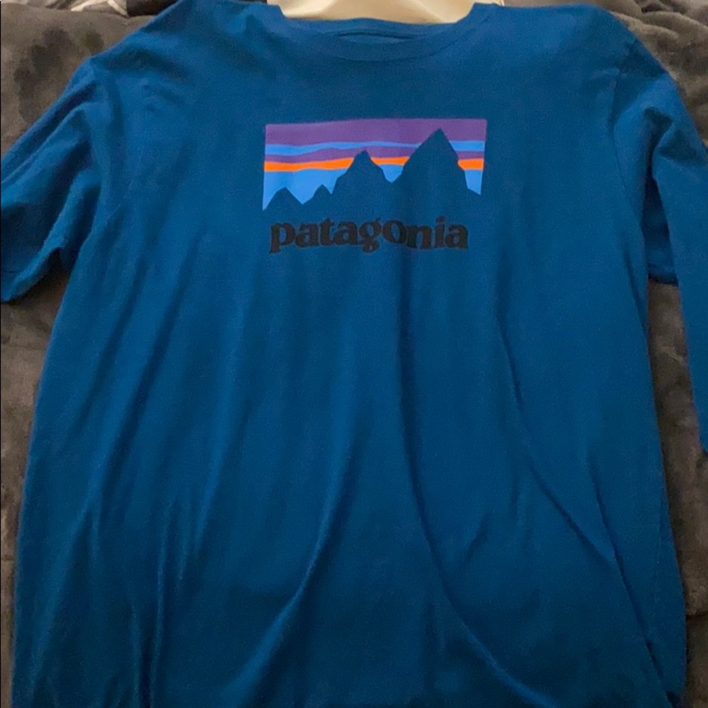 Patagonia long sleeve